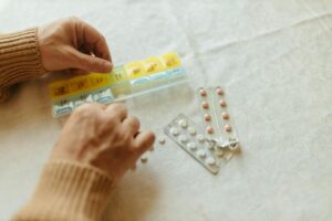 Recepta online na tabletki antykoncepcyjne – jak wygląda konsultacja i kiedy to dobre rozwiązanie